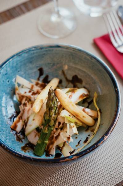 Déclinaison d'asperges a emporter