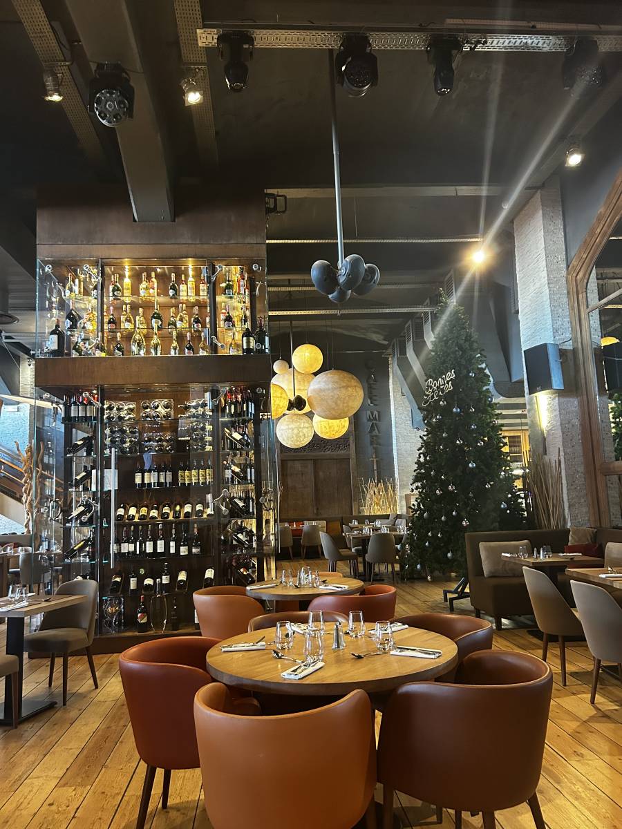 où manger avec des produits frais à Bordeaux près du bassin des lumières